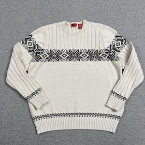 Izod Cream and Black Patterned Crewneck Sweater